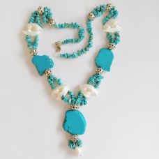Disponibil la comanda- Colier hand made cu turcoaz si perle